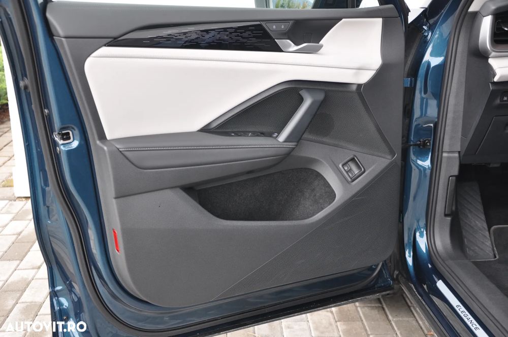 Volkswagen Tayron 1.5 TSI DSG PHEV Elegance - 11