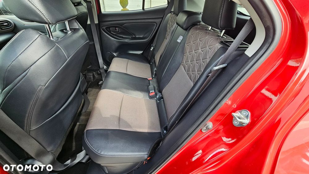 Toyota Yaris Cross Hybrid 1.5 Executive AWD - 11
