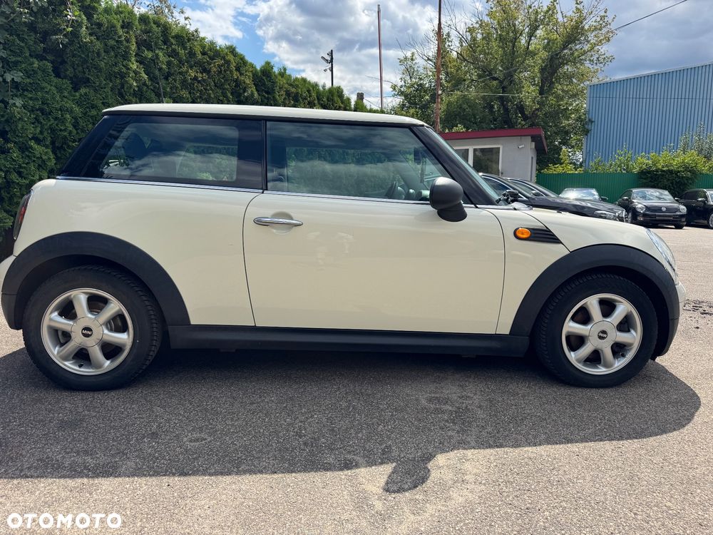 MINI ONE - 8