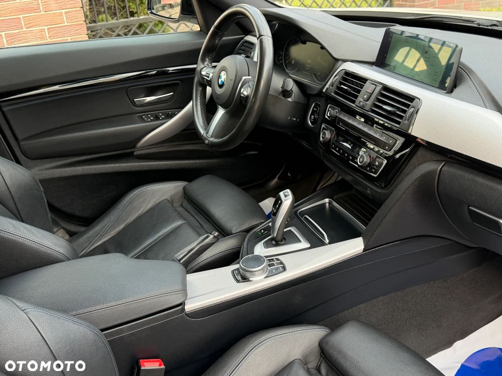 BMW 3GT 320d xDrive M Sport - 12