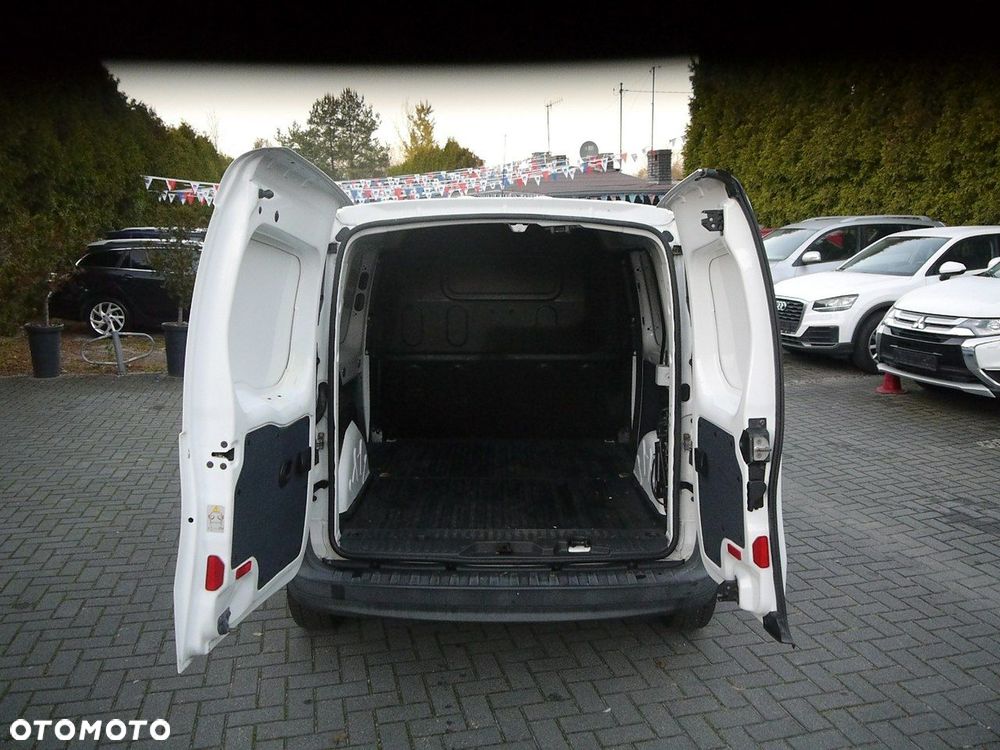 Mercedes-Benz Citan - 13