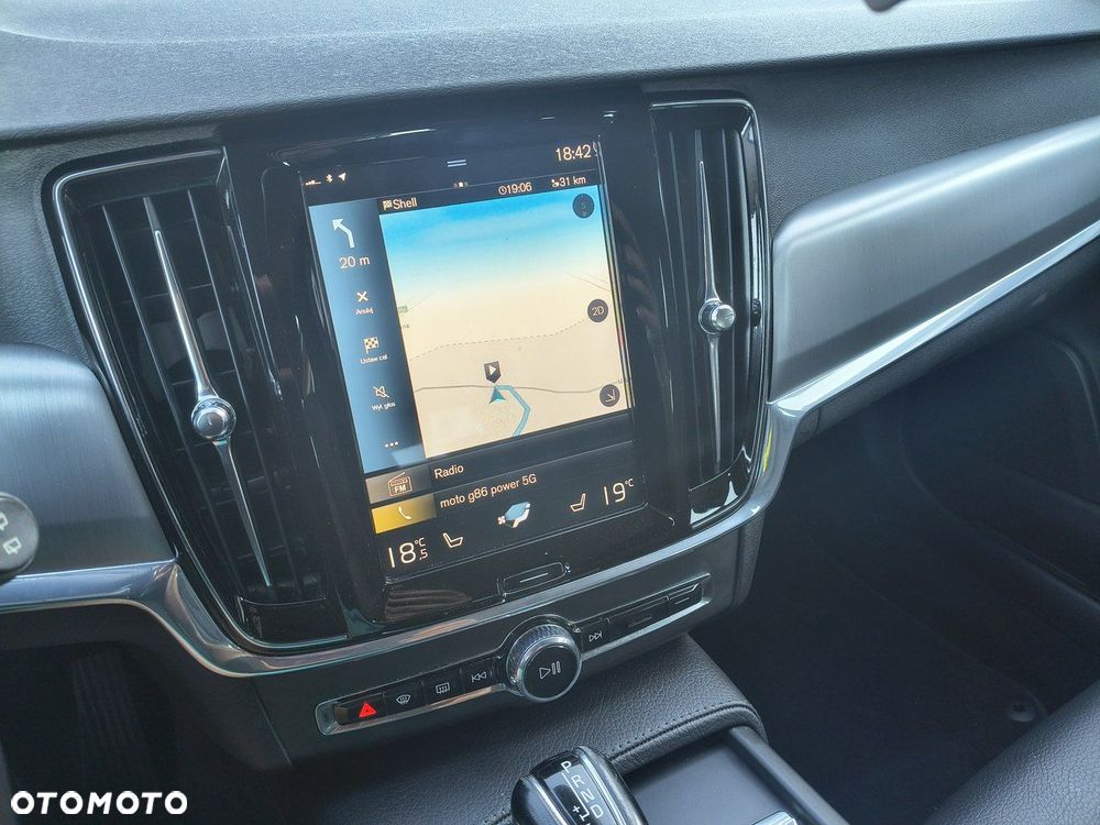 Volvo V90 D3 Momentum - 9