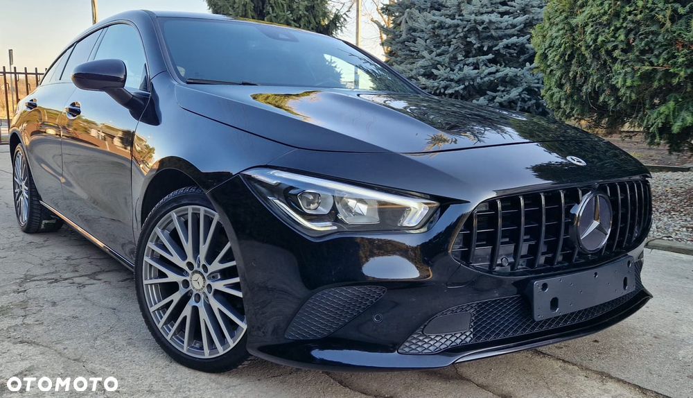 Mercedes-Benz CLA - 1