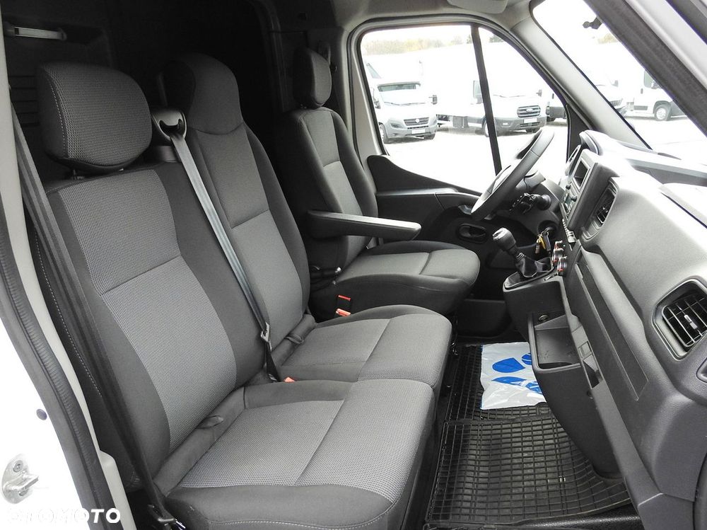 Renault MASTER PLANDEKA 10 PALET WEBASTO TEMPOMAT KLIMATYZACJA LEDY PNEUMATYKA  165KM - 38