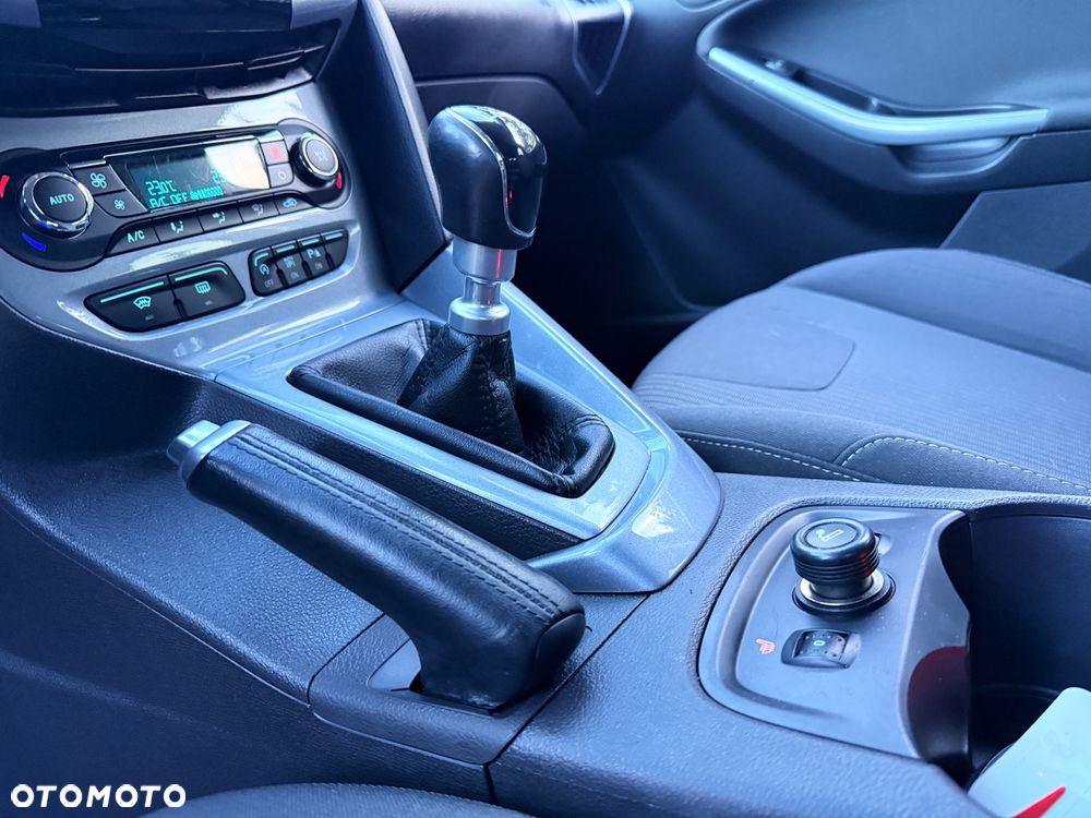 Ford Focus 1.0 EcoBoost Start-Stopp-System Titanium - 11