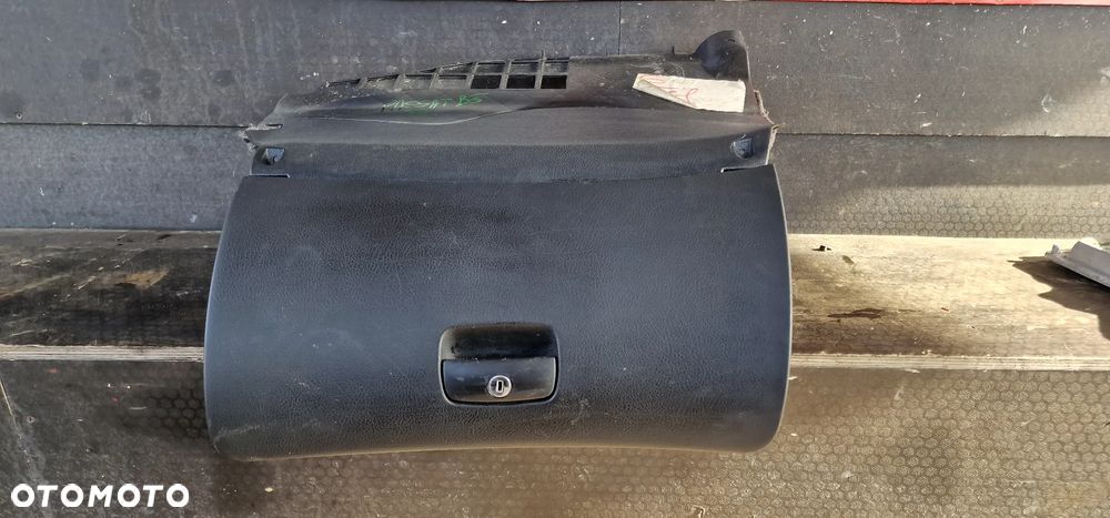 SCHOWEK PASAŻERA VW PASSAT B5 Lift - 1