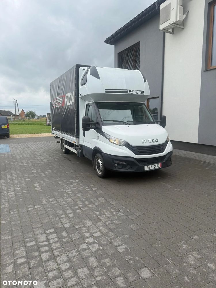 Mercedes-Benz Sprinter - 3