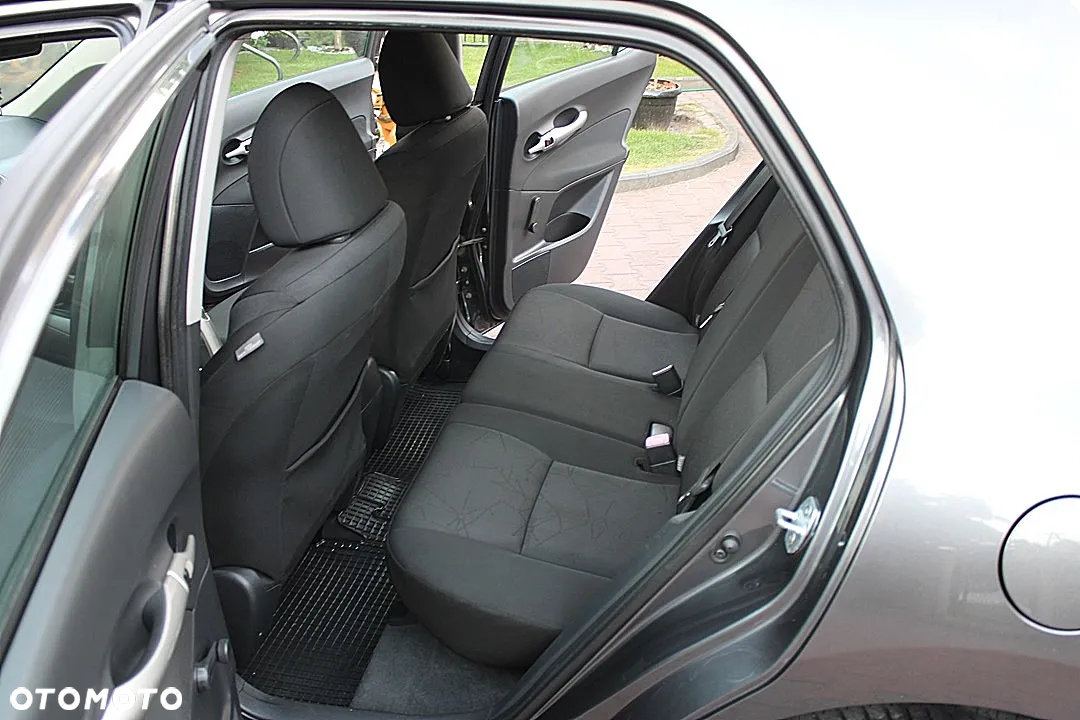 Toyota Auris 1.4 VVT-i Luna - 12