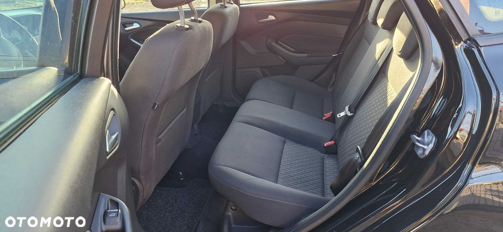 Ford Focus - 8