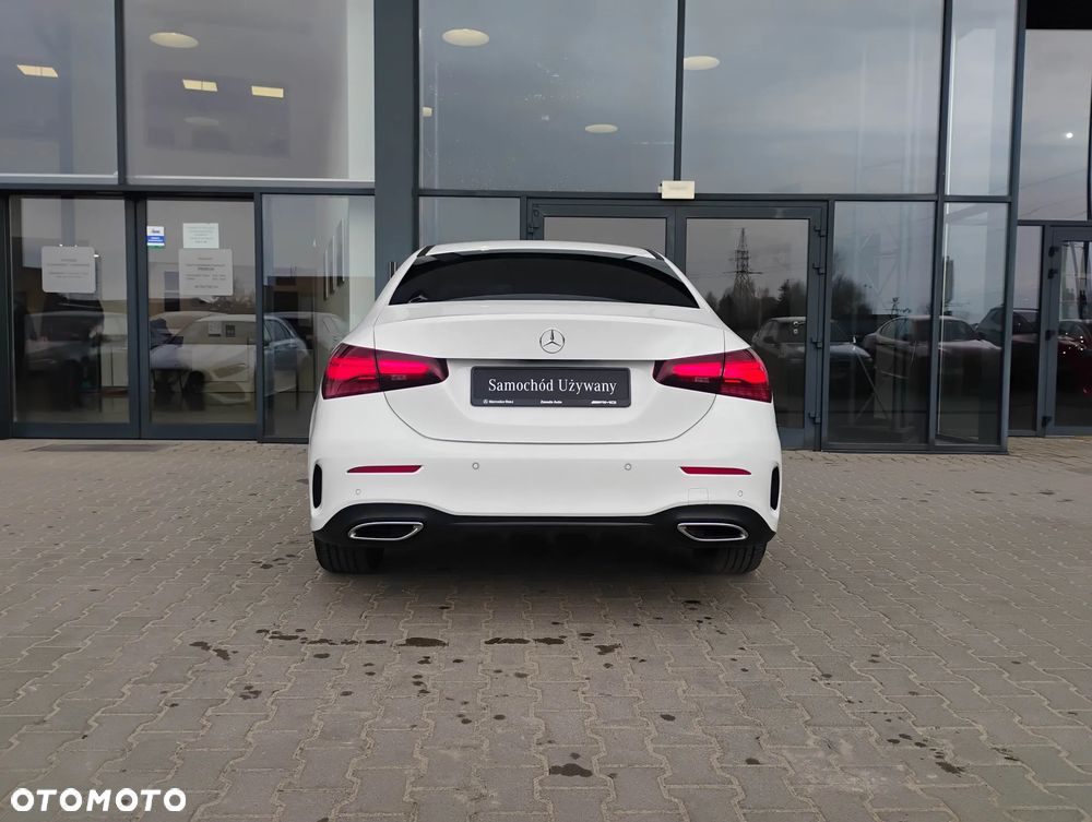Mercedes-Benz Klasa A 200 AMG Line 7G-DCT - 4