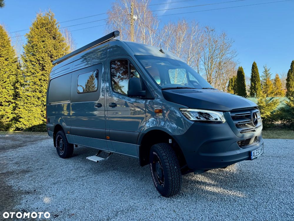 Mercedes-Benz Sprinter - 16