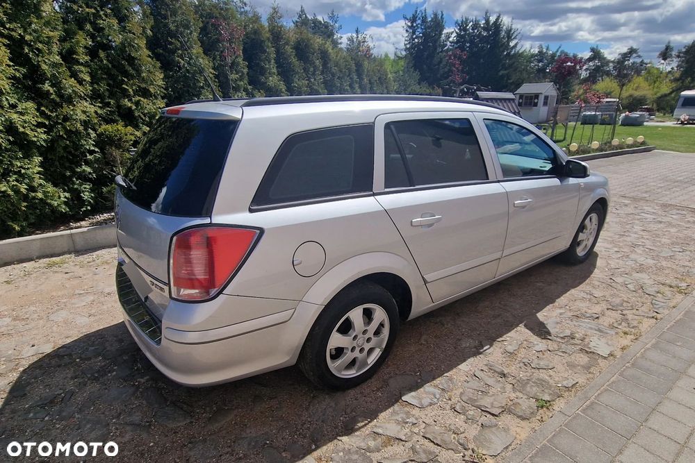 Opel Astra 1.7 CDTI Cosmo - 16