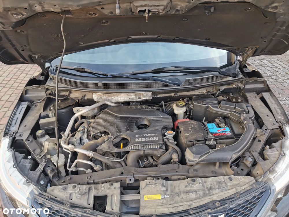 Nissan Qashqai 1.6 DIG-T N-Connecta - 31
