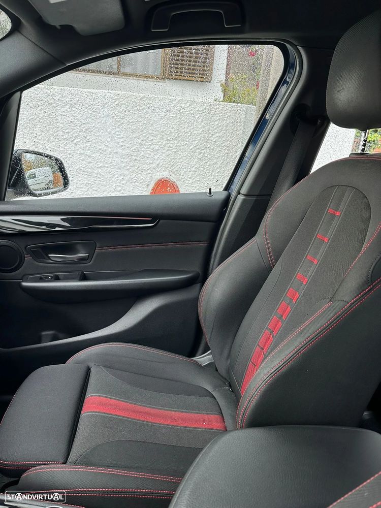 BMW 218 Active Tourer i Aut. Sport Line - 9