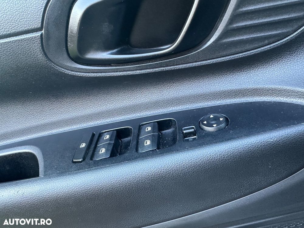 Hyundai i20 1.2 L 84CP 5DR Clasic - 10