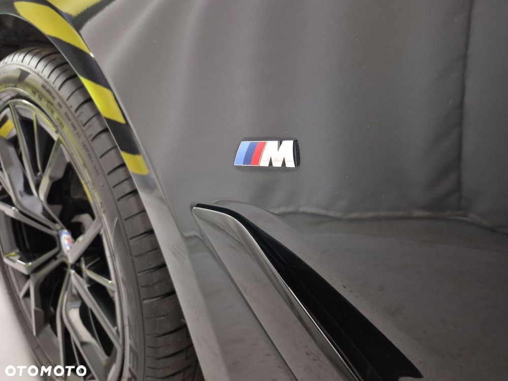 BMW Seria 5 540d xDrive mHEV M Sport sport - 23