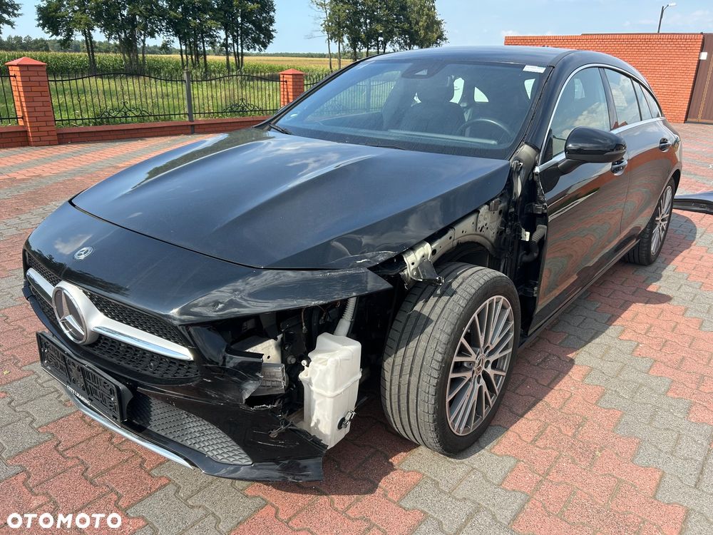 Mercedes-Benz CLA 200 Shooting Brake 7G-DCT - 3