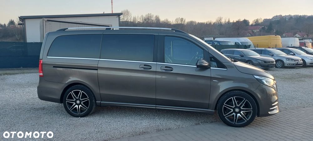 Mercedes-Benz Klasa V 220 (BlueTEC) d Avantgarde 7G-Tronic - 10