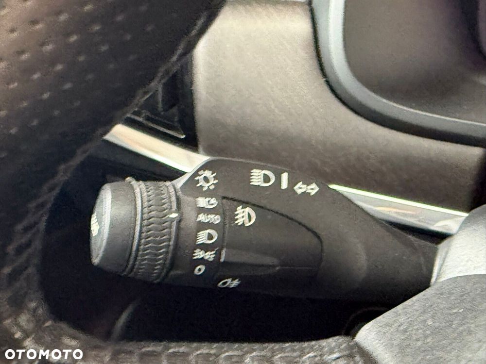 Volvo V90 Cross Country - 14