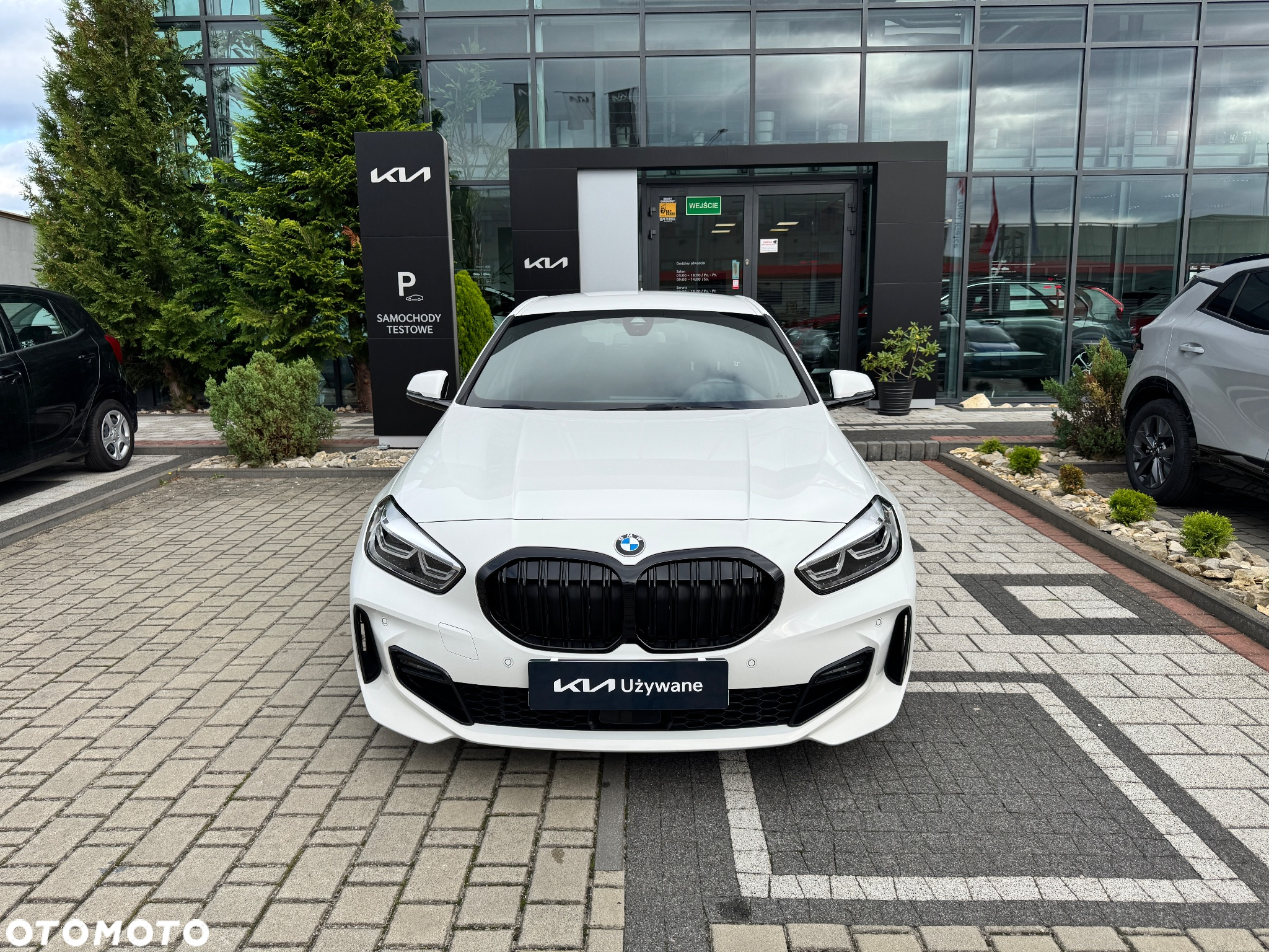 BMW Seria 1 118i M Sport - 3