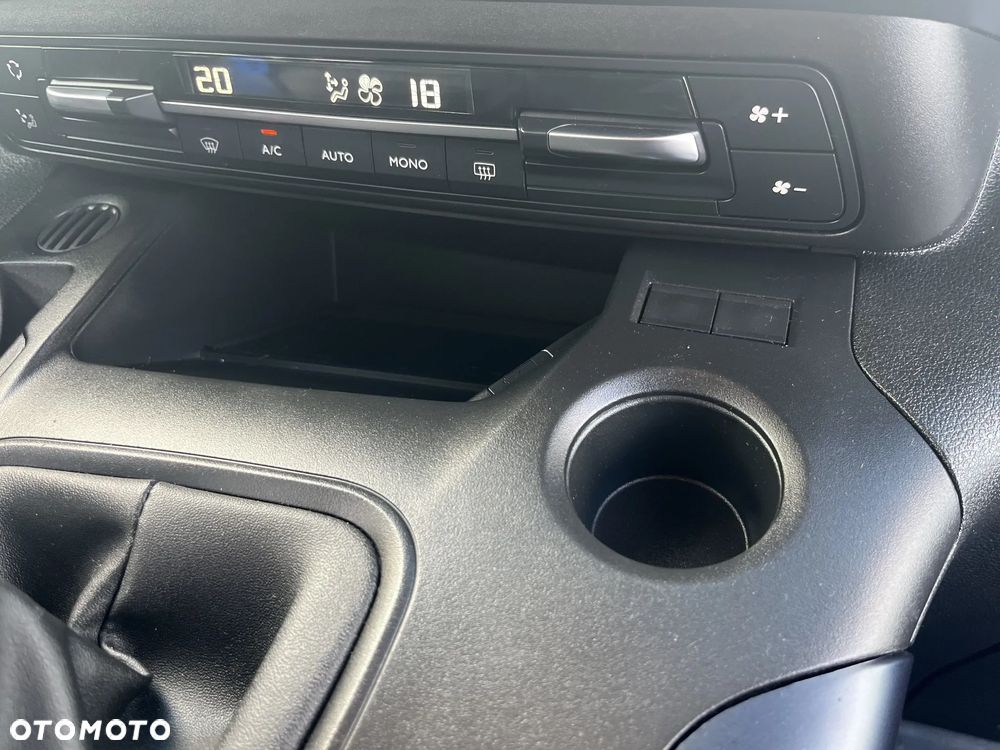 Peugeot Rifter 1.5 BlueHDI Allure S&S - 20