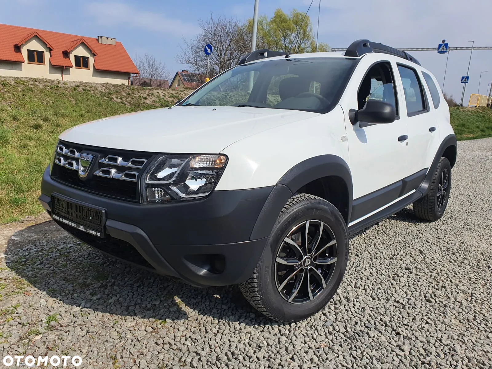 Dacia Duster SCe 115 4x2 Celebration - 7