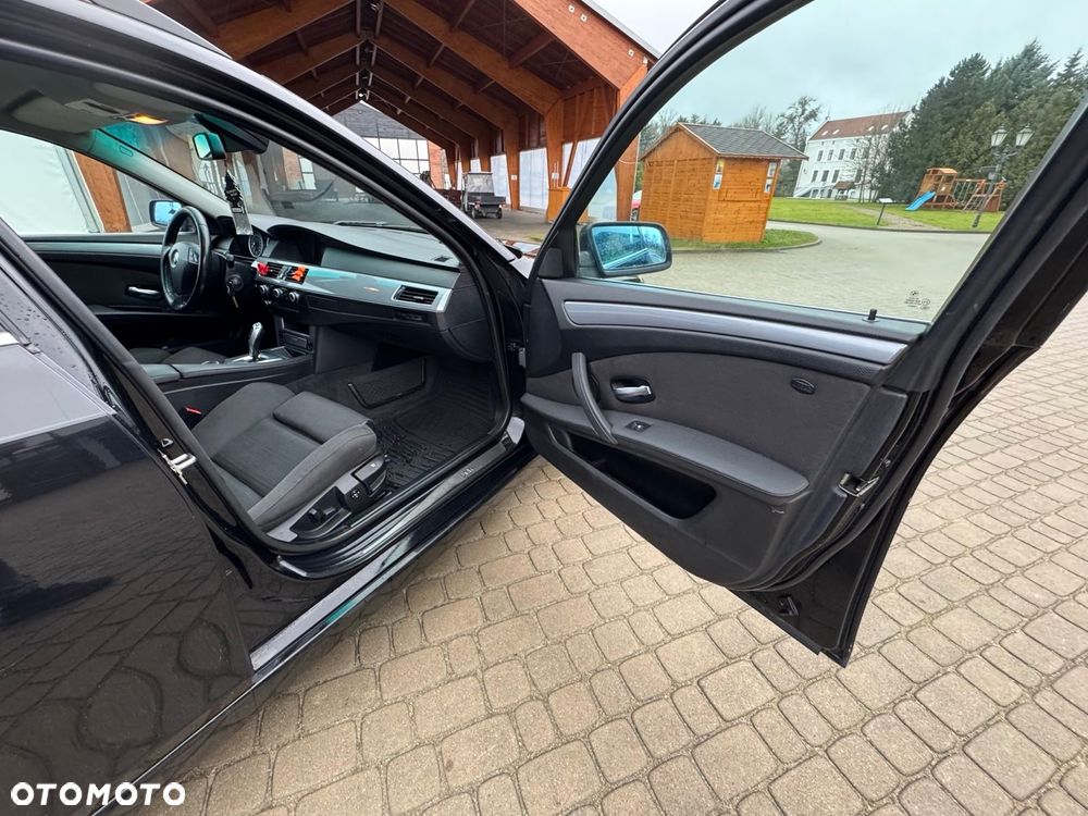 BMW Seria 5 - 24