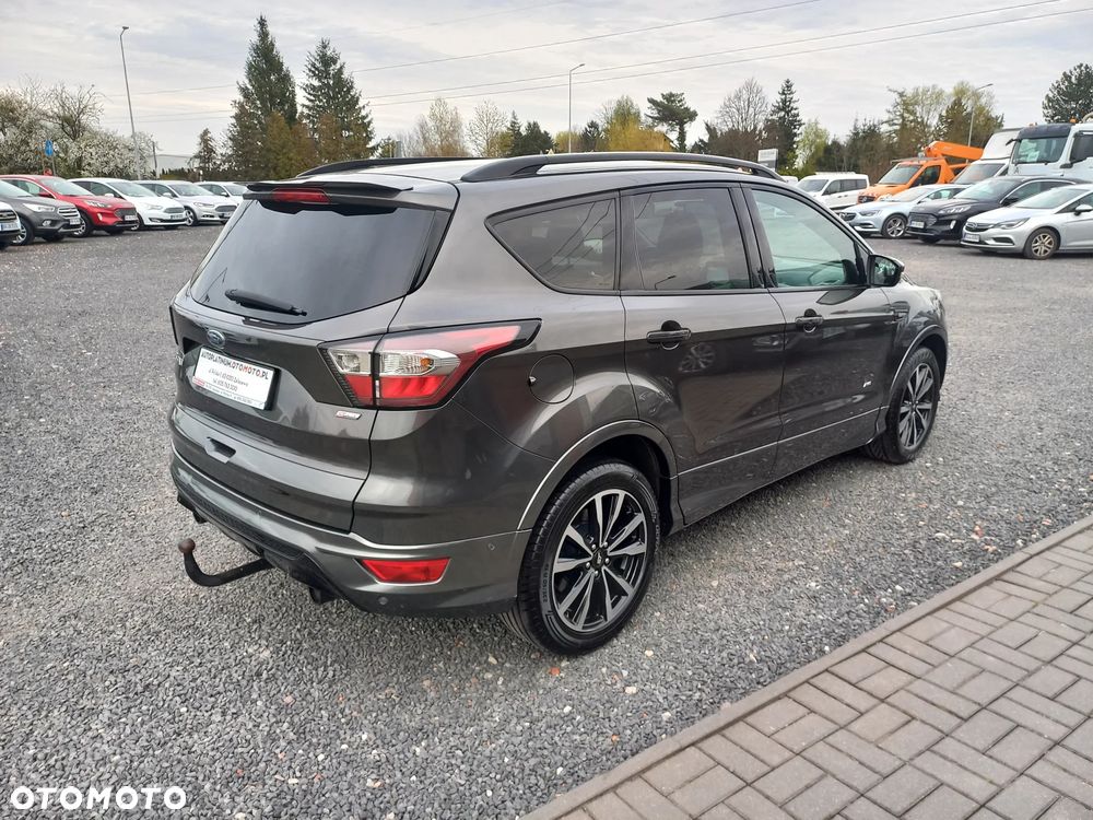 Ford Kuga 2.0 TDCi 4x4 ST-Line - 6
