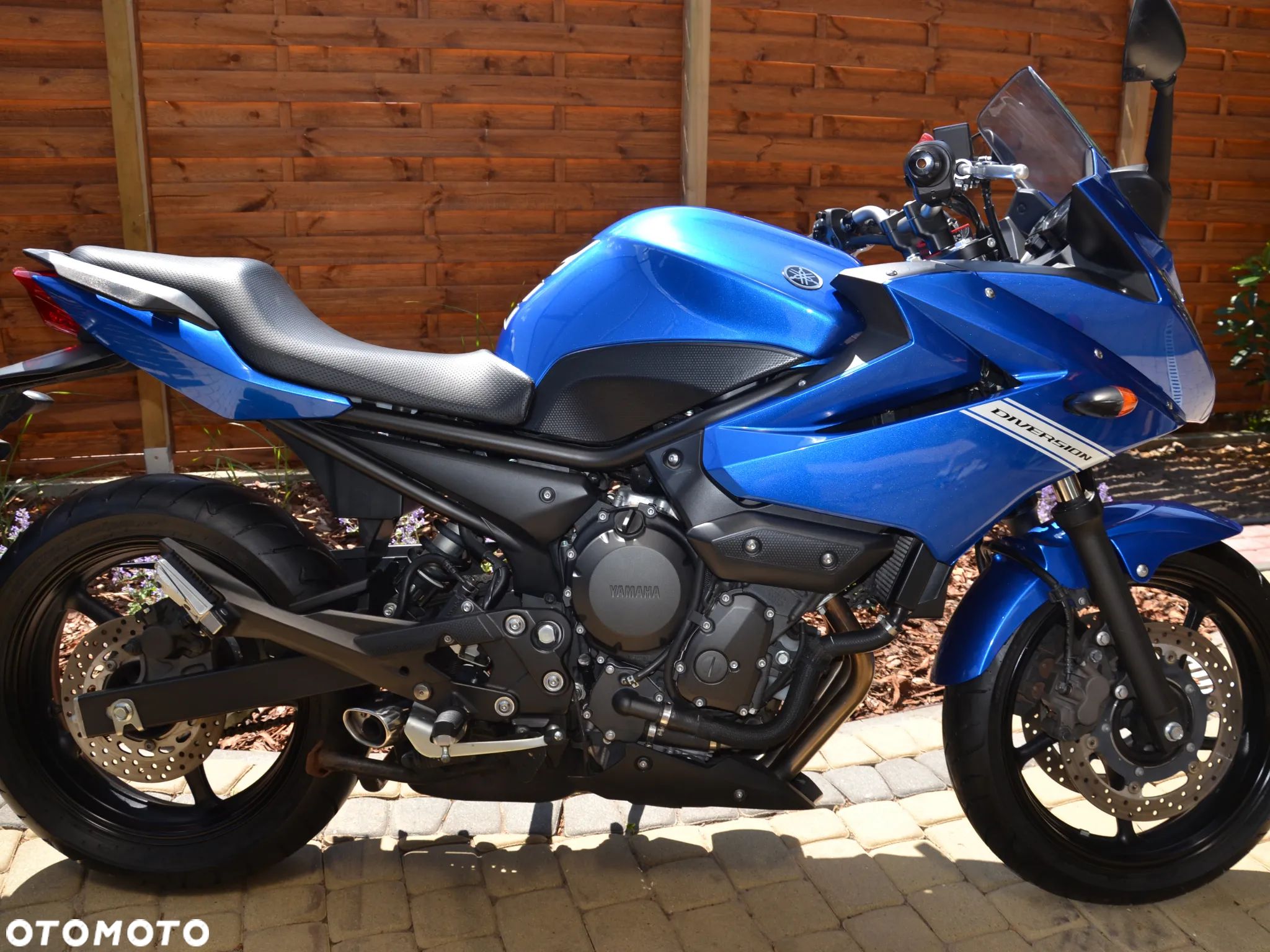 Yamaha XJ - 1