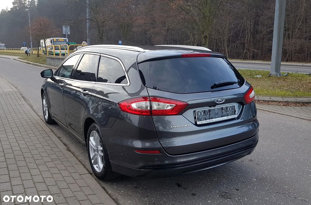 Ford Mondeo 2.0 TDCi Titanium - 4