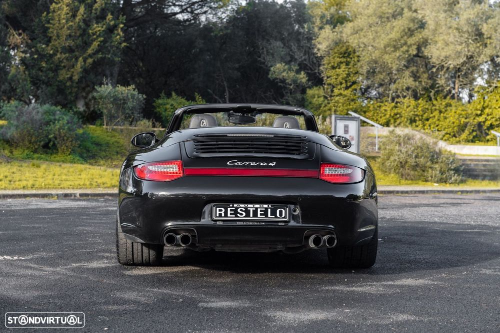 Porsche 911 Série F - 5