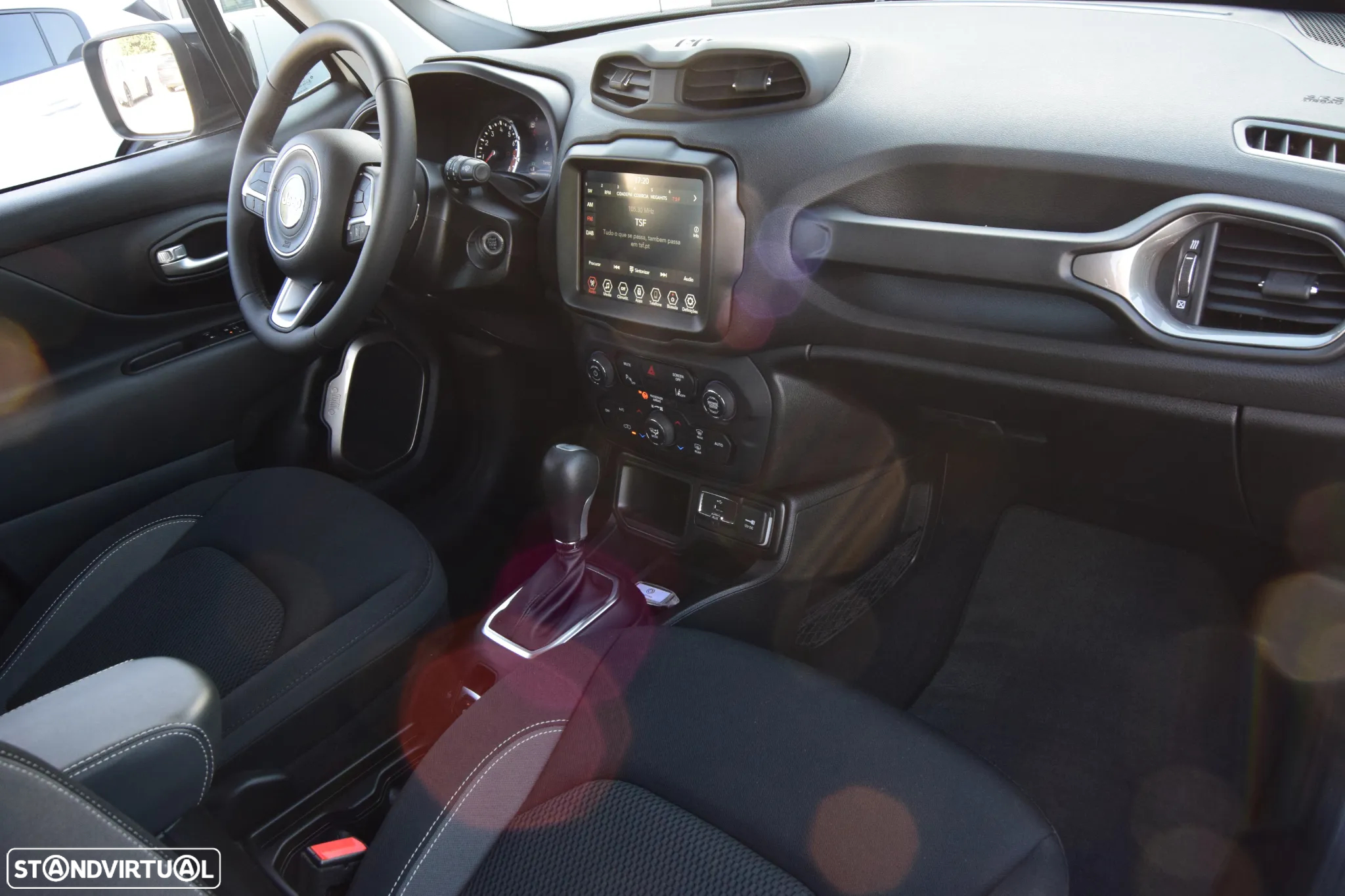 Jeep Renegade 1.5 TG e-Hybrid Limited DCT - 27