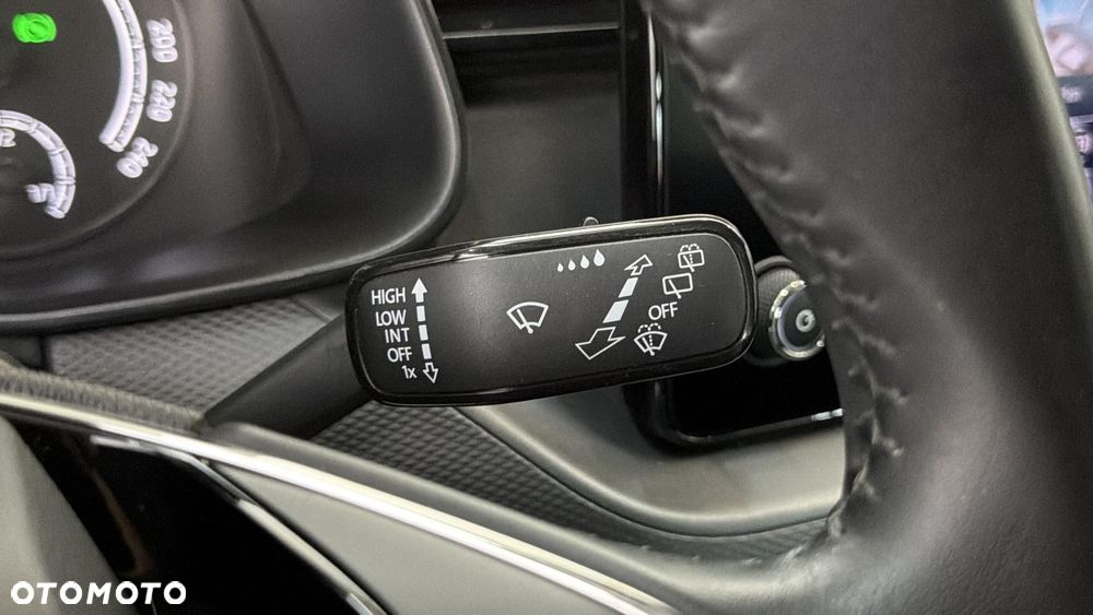 Skoda Kamiq 1.0 TSI Ambition DSG - 25