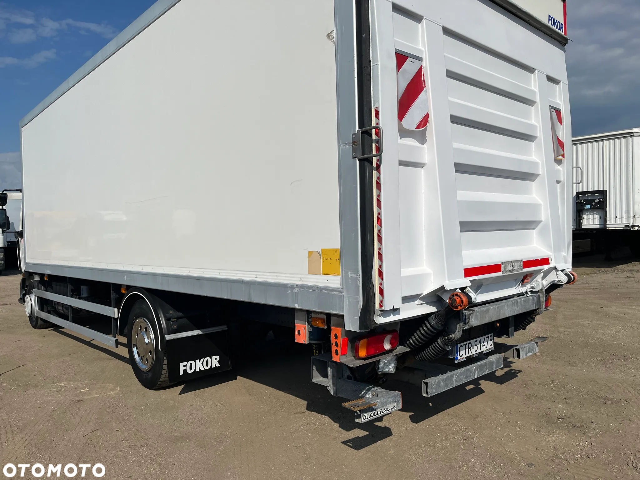 Renault - 20