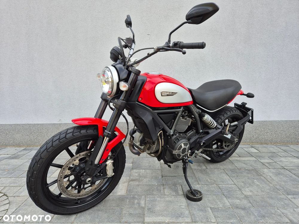 Ducati Scrambler - 1