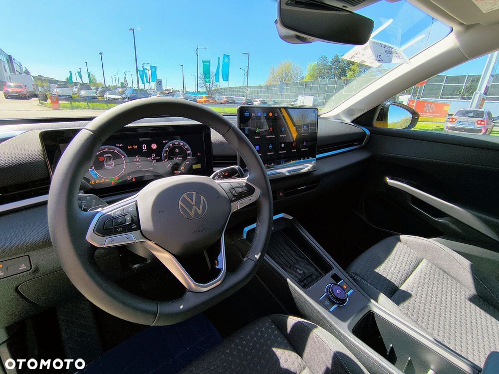 Volkswagen T-Roc 1.5 eTSI Life DSG - 12