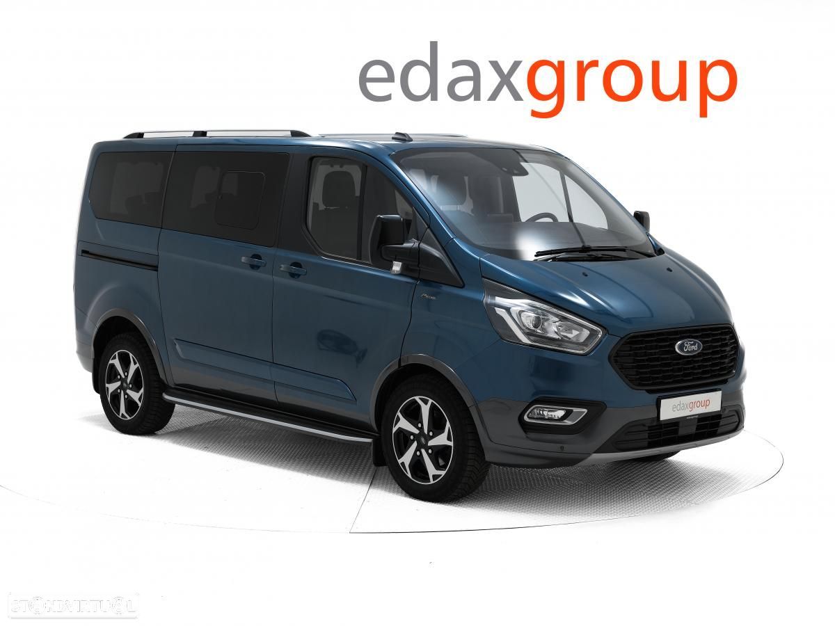 Ford Tourneo Custom - 1