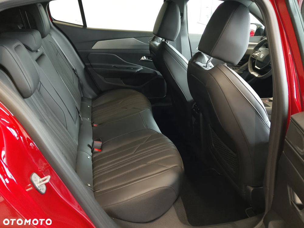 Peugeot 408 1.2 PureTech mHEV GT Exclusive S&S e-DSC6 - 12