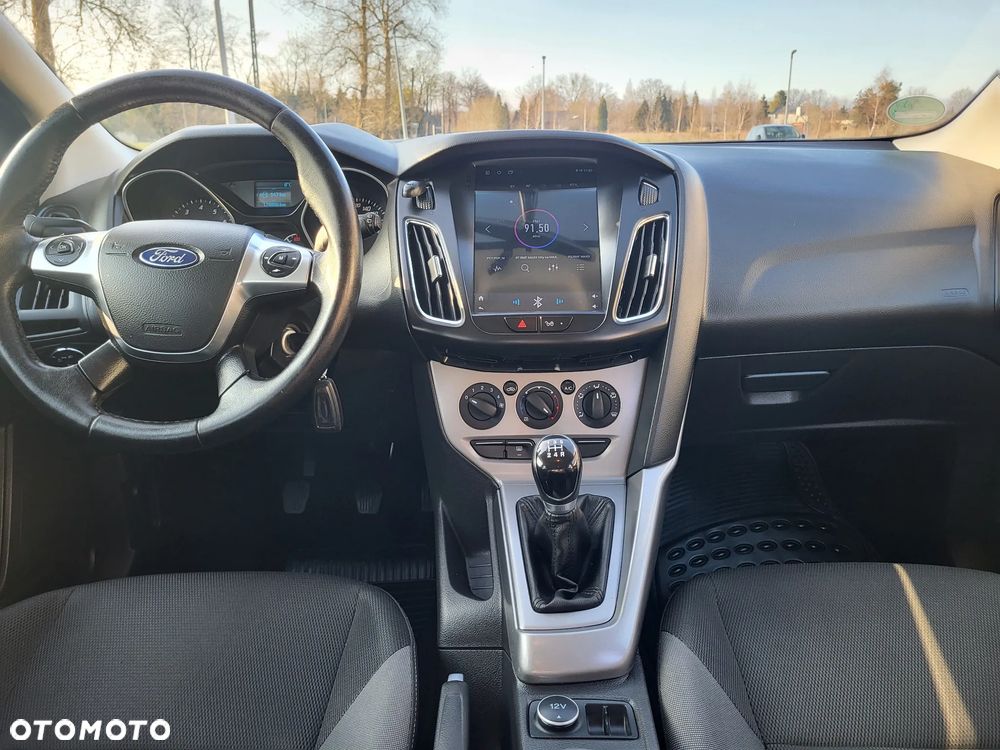 Ford Focus 1.0 EcoBoost Ambiente - 5