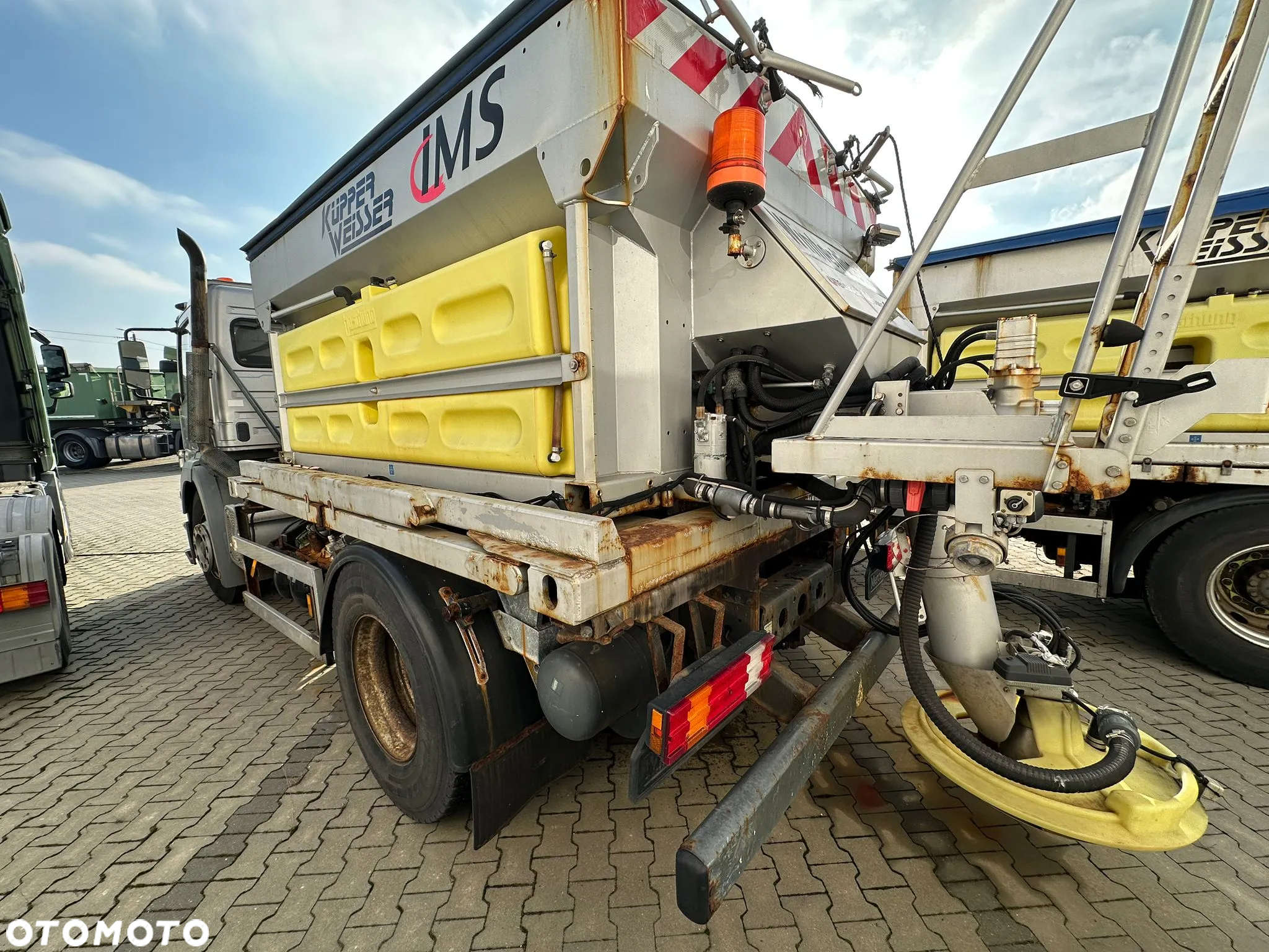Mercedes-Benz ATEGO 1828 - 8