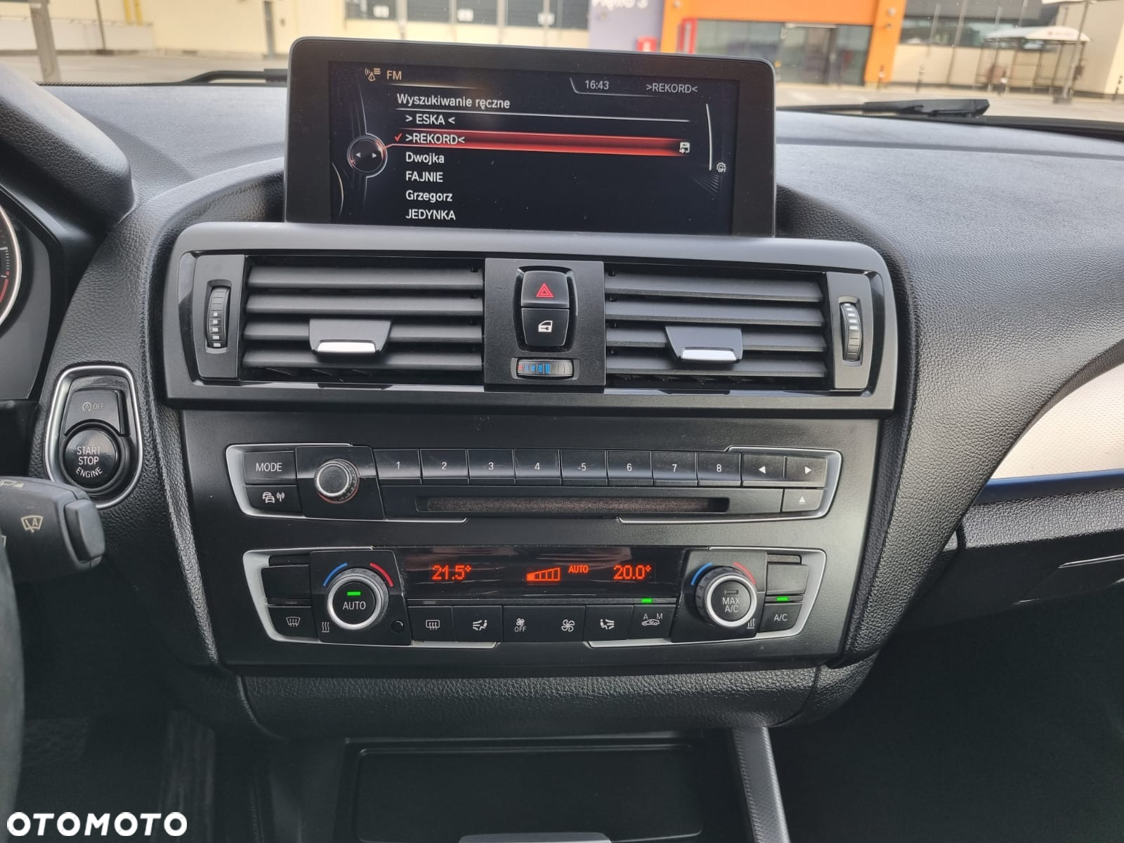 BMW Seria 1 - 10