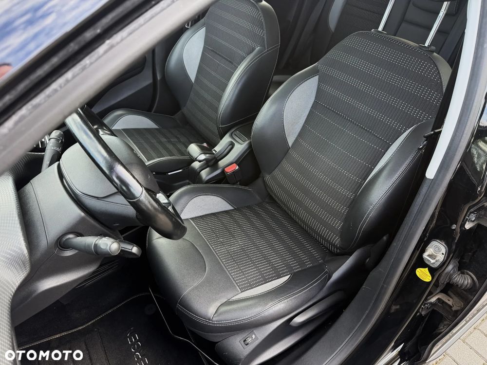Peugeot 2008 BlueHDi 100 STOP & START Allure - 8