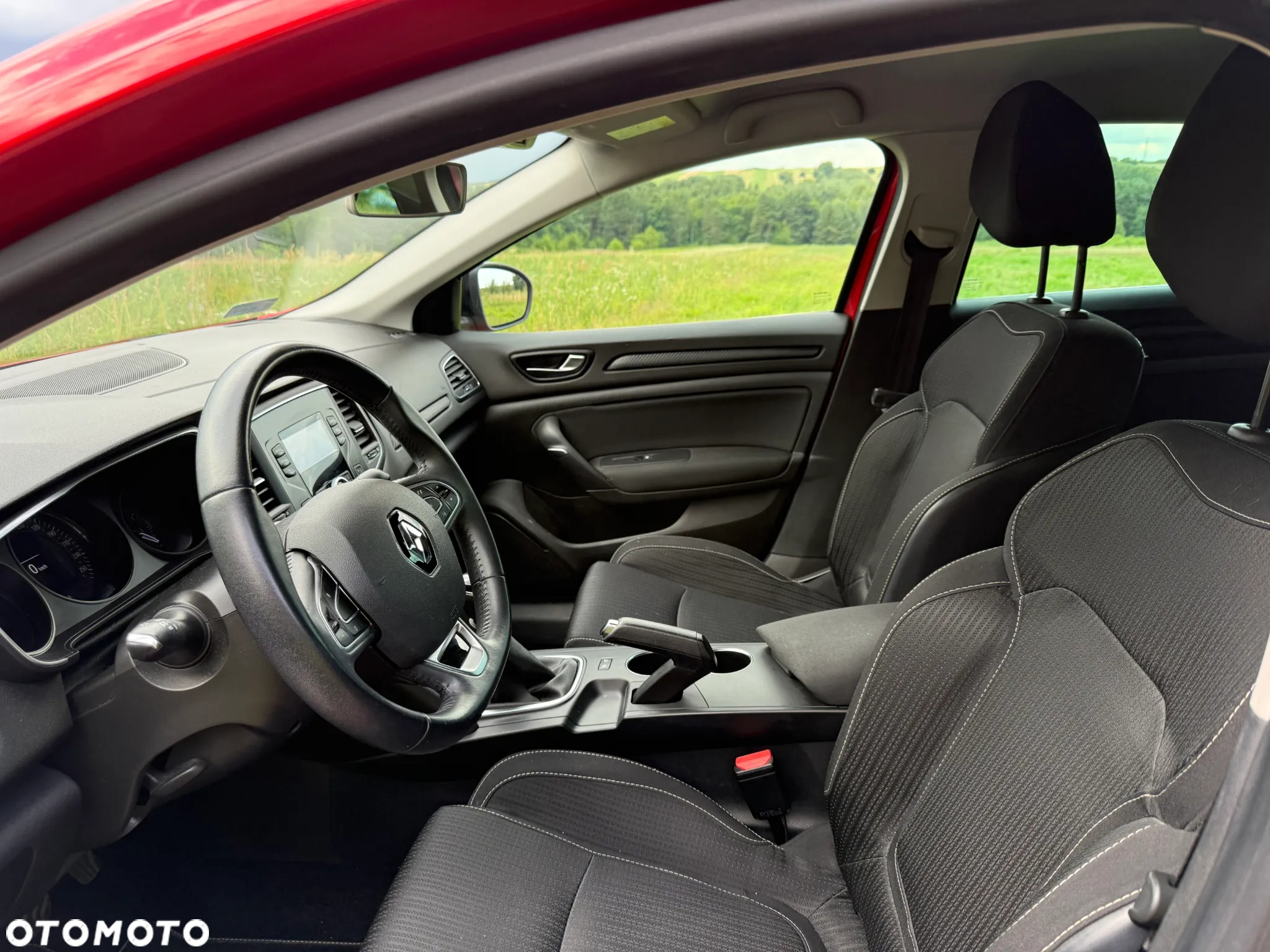 Renault Megane 1.6 SCe Limited - 9