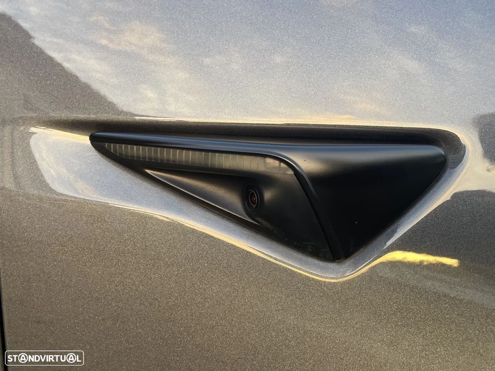 Tesla Model 3 RWD - 13