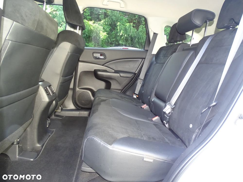 Honda CR-V - 12