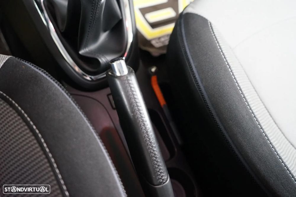 Renault Captur 1.5 dCi Zen - 32
