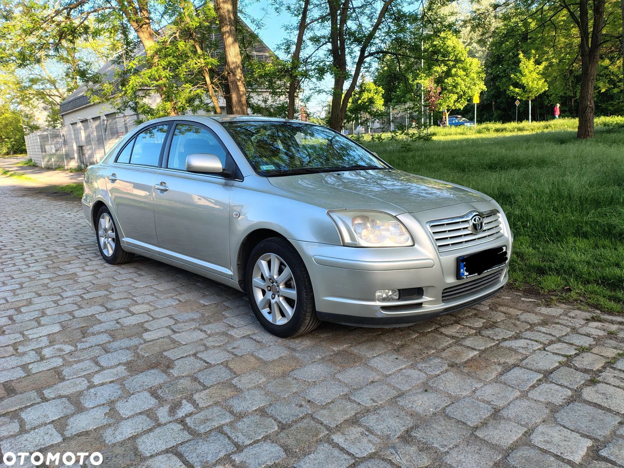 Toyota Avensis 1.8 VVT-i - 1