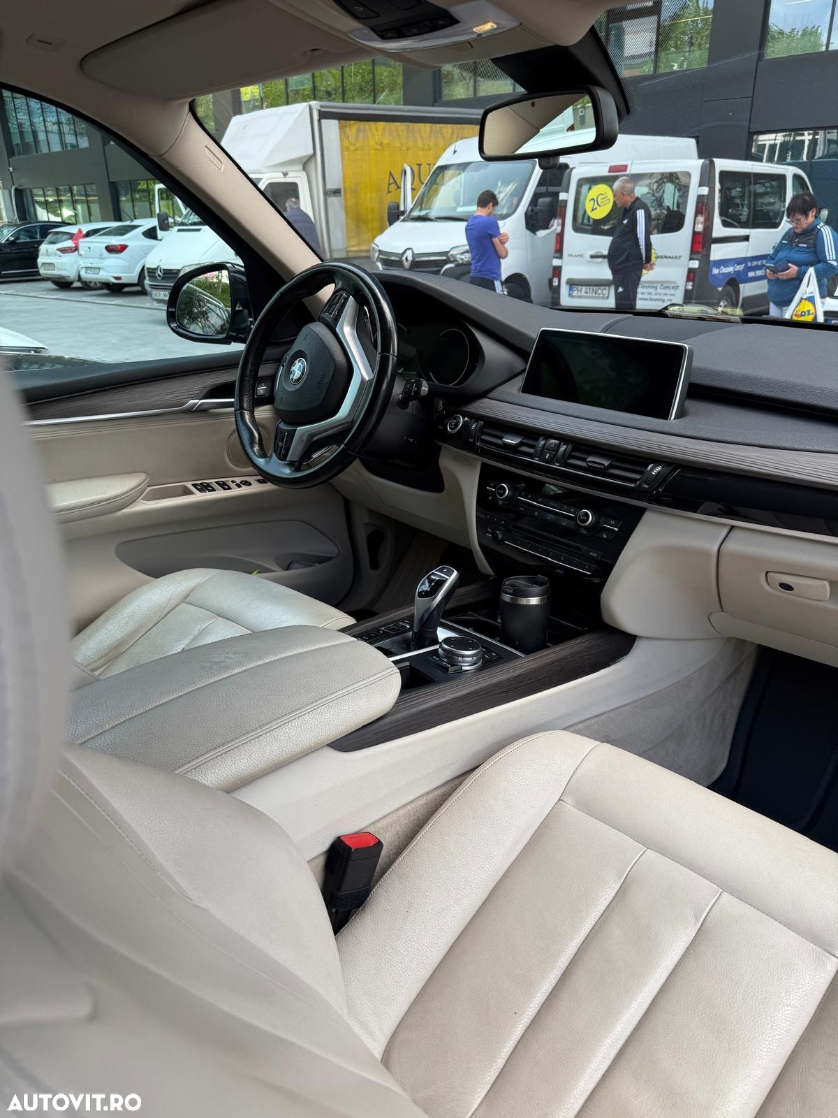 BMW X5 xDrive30d - 14