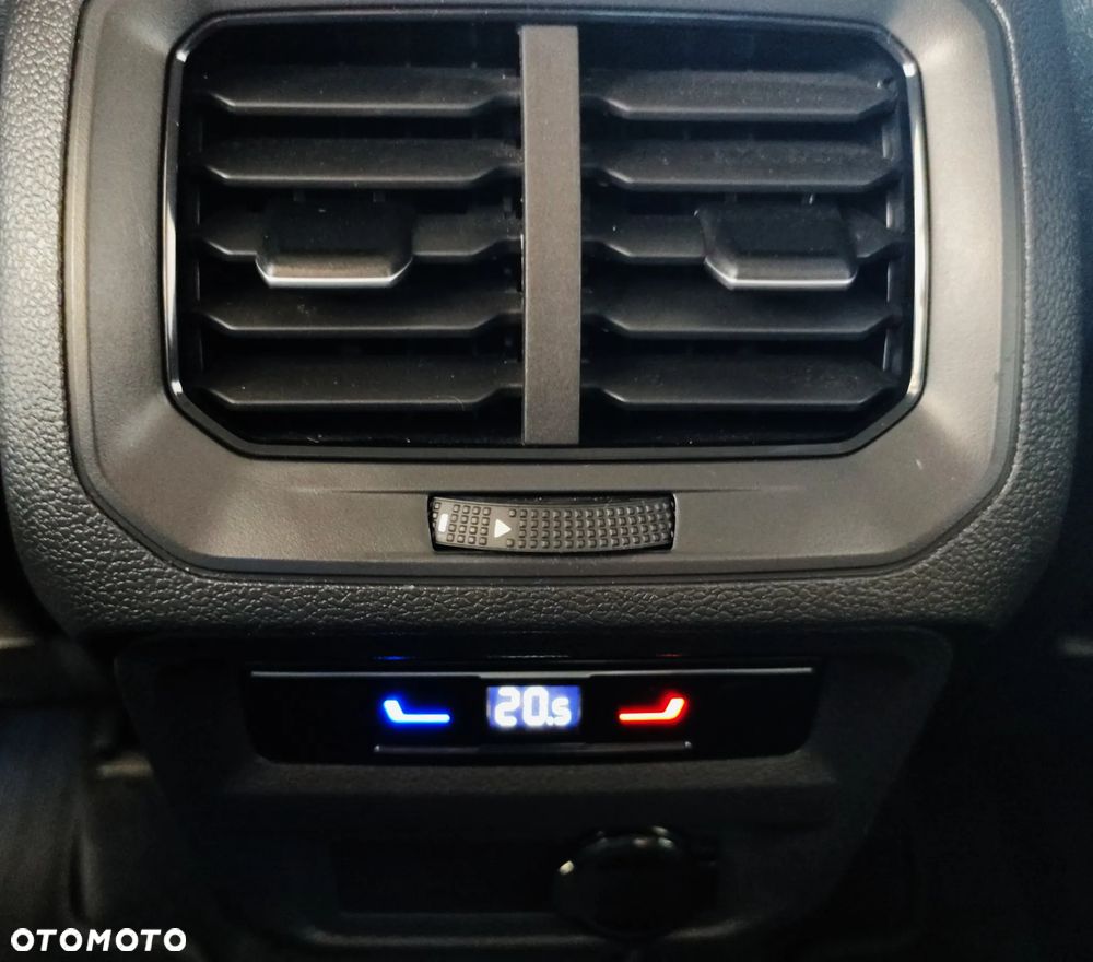 Volkswagen Tiguan 2.0 TDI Elegance DSG - 10