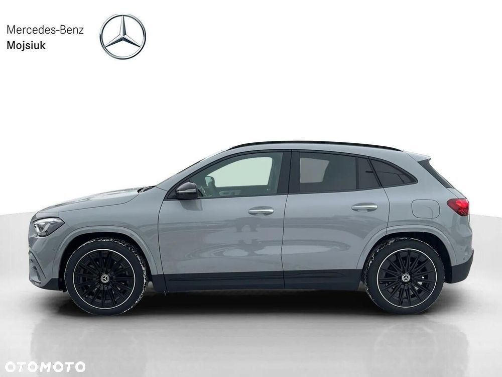 Mercedes-Benz GLA - 5